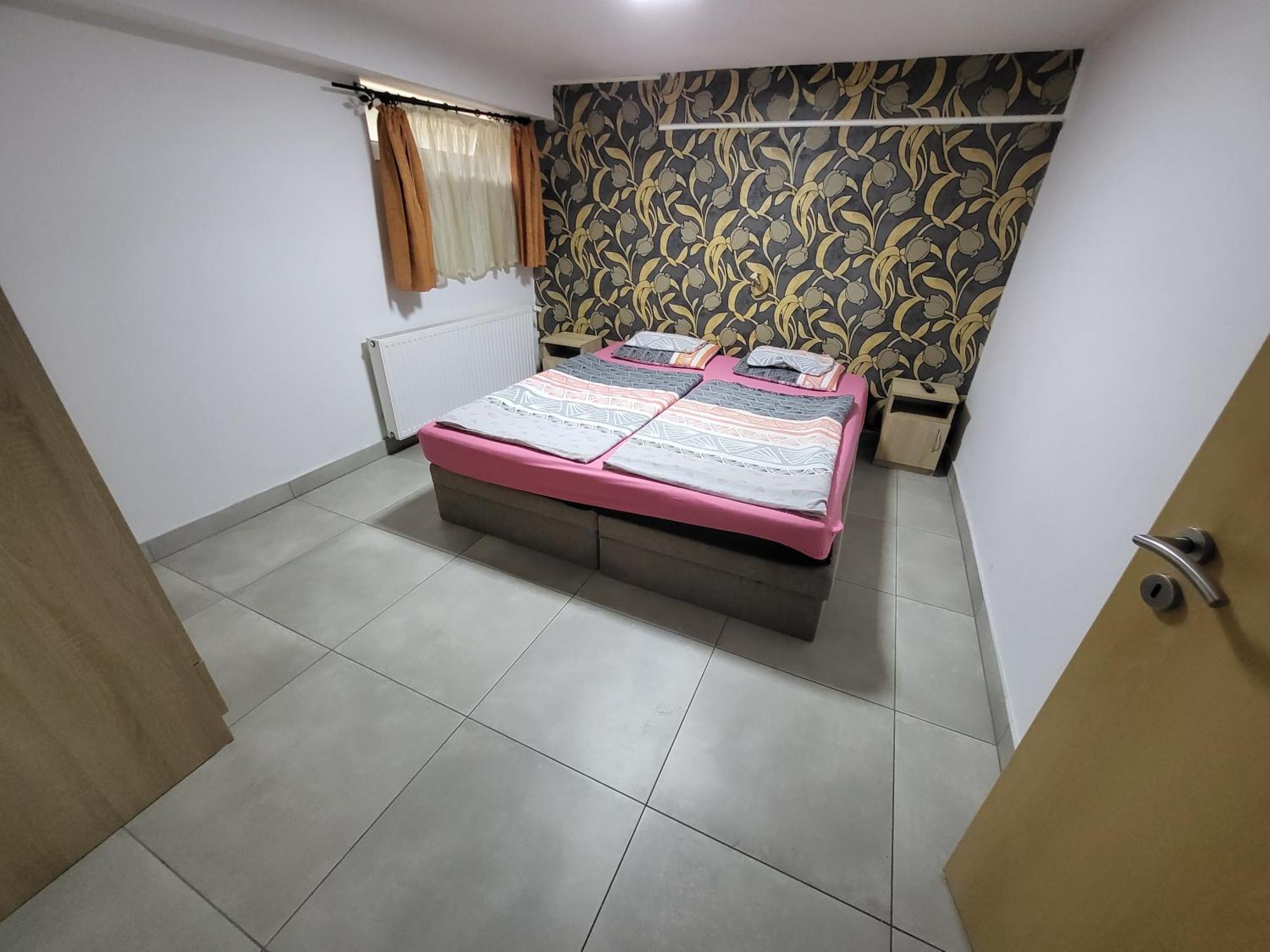 Anita Apartman โชพรอน ภายนอก รูปภาพ
