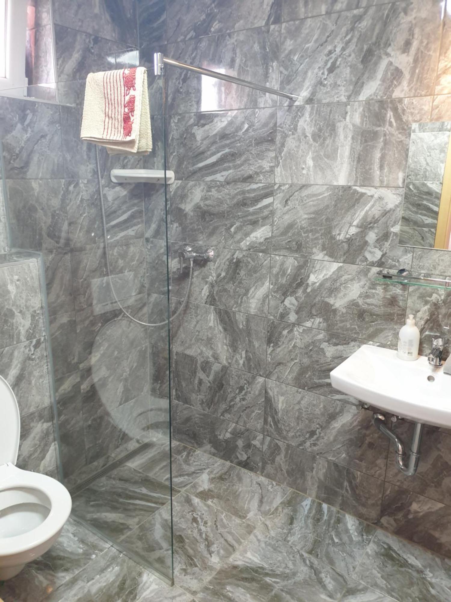 Anita Apartman โชพรอน ภายนอก รูปภาพ